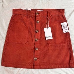 New with tags Kensie corduroy the skirt